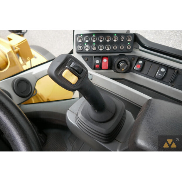 2014 Caterpillar 938K-41010912