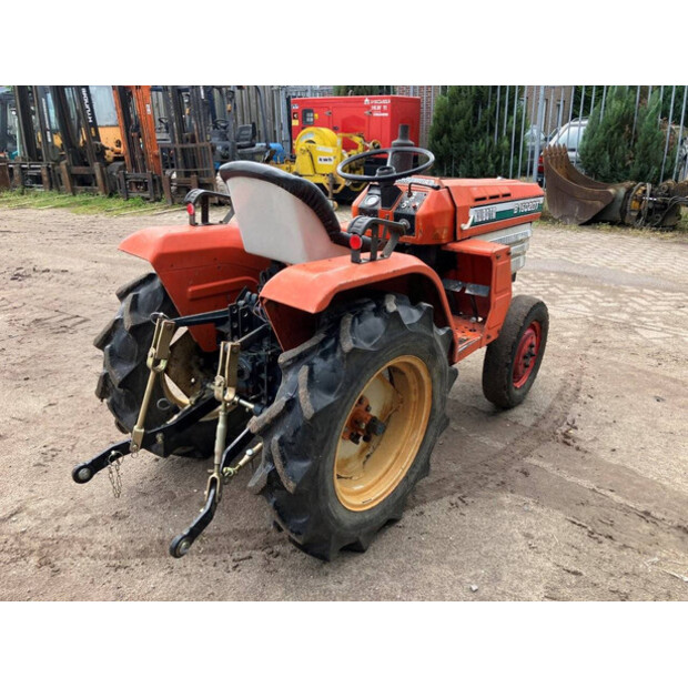 KUBOTA B1502DT-41012381