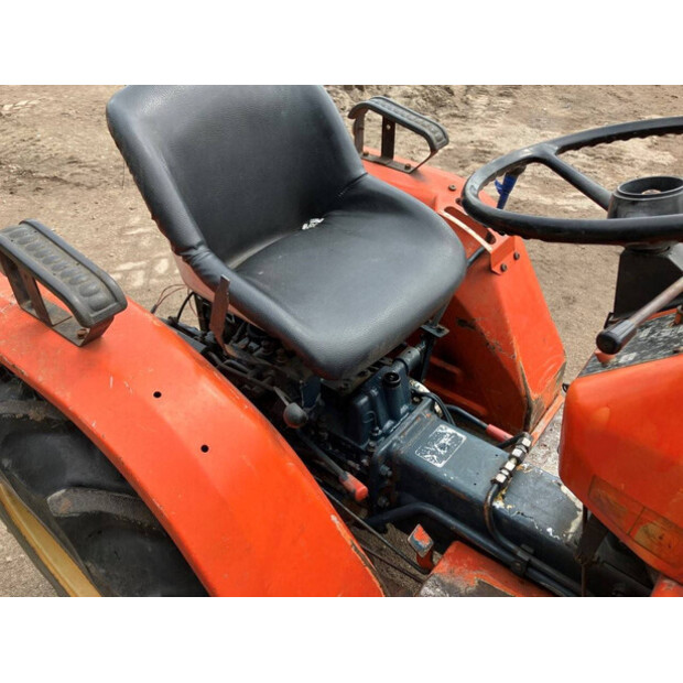 KUBOTA B1502DT-41012384