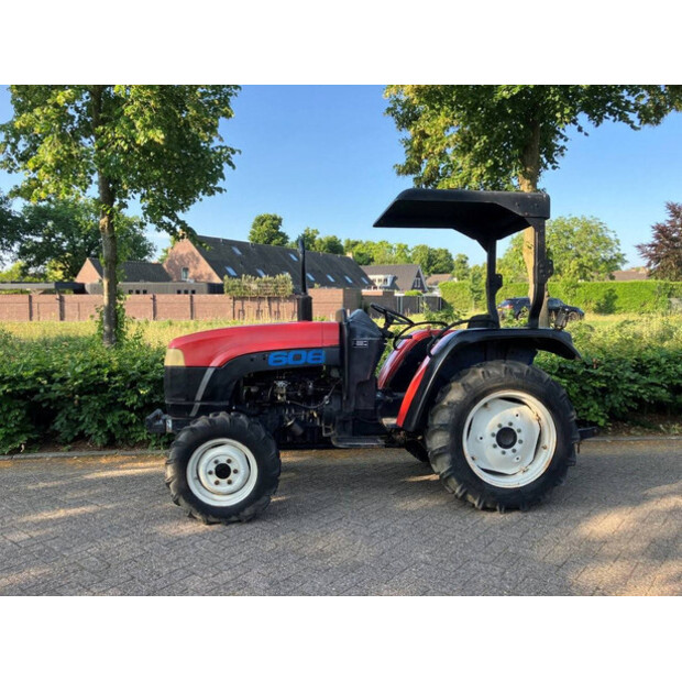 2006 Eurotrac 608-41012603