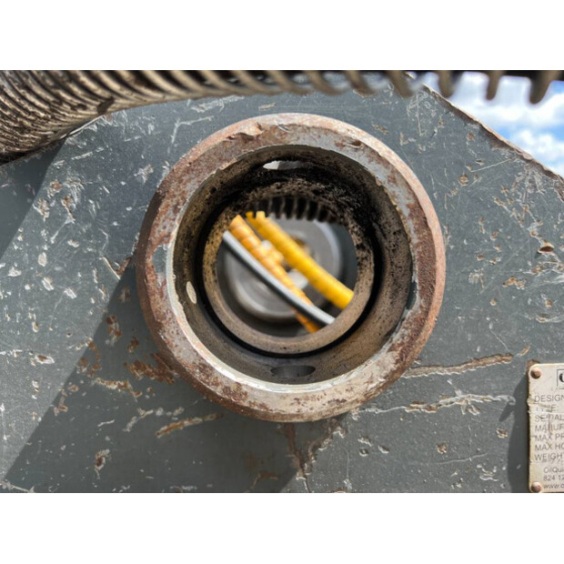 2017 OilQuick OQ70/55-41012742