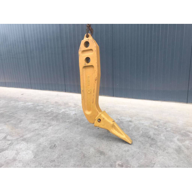 2025 كوماتسو D61-41012820