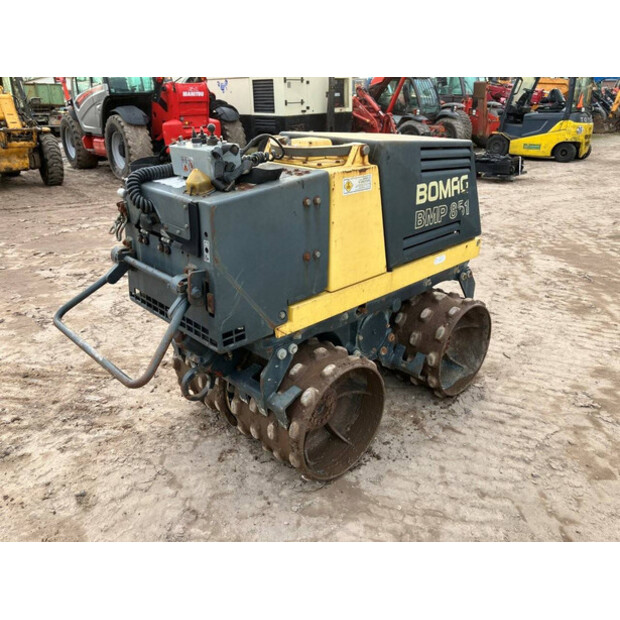 2000 بوماج BMP 851-41012892