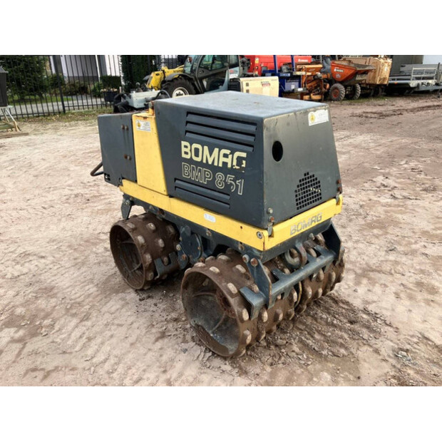 2000 بوماج BMP 851-41012893
