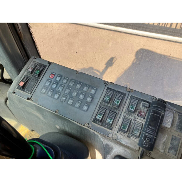 2008 Liebherr L524-41012916