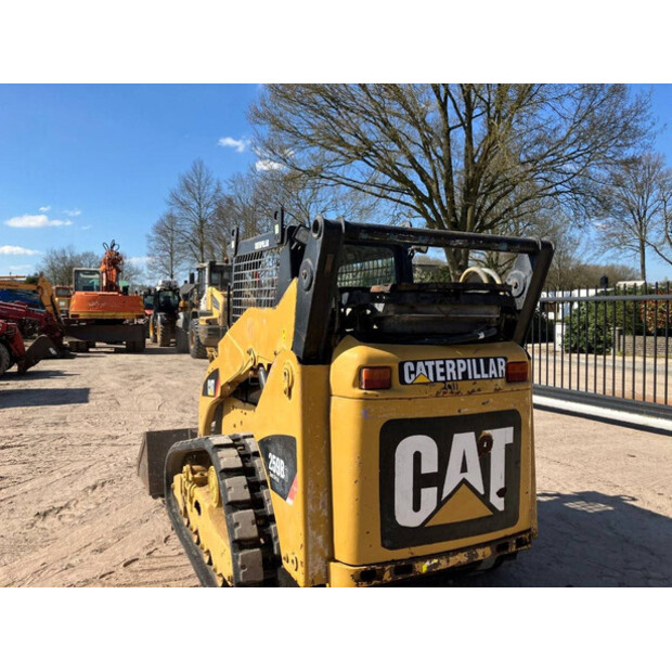 2011 Caterpillar 259B-41012921