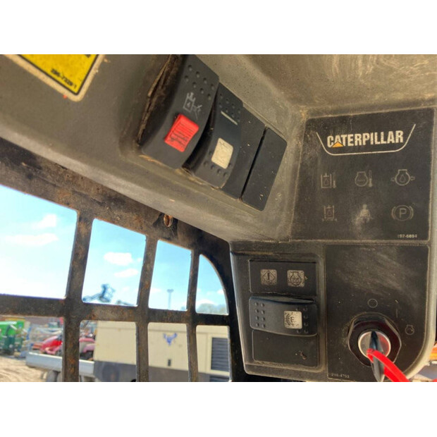 2011 Caterpillar 259B-41012932