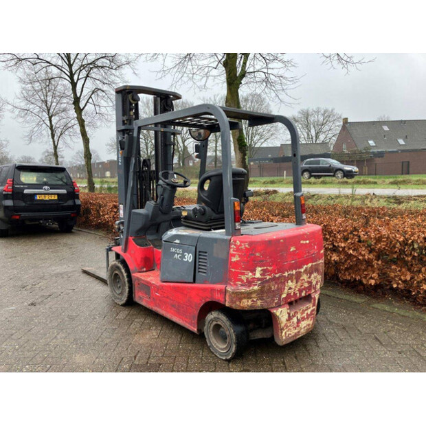 2006 نيتشيو FBC 30PN-41013110