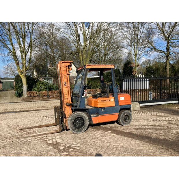 Toyota 02-5FG30-41013167