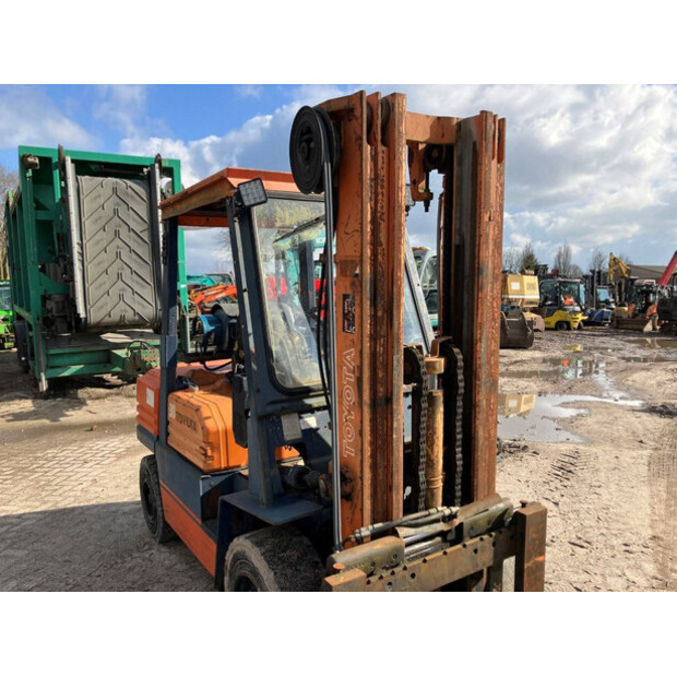 Toyota 02-5FG30-41013174