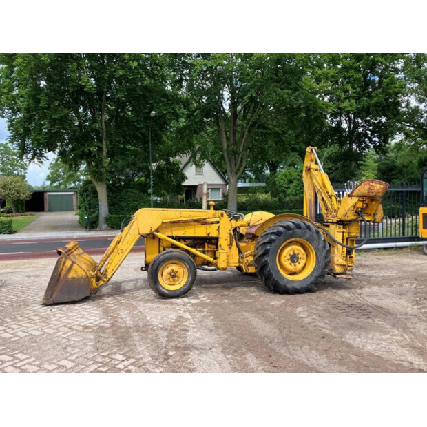 ماسي فيرغسون MF-205-41013493