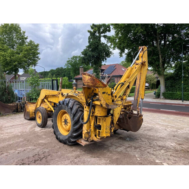 ماسي فيرغسون MF-205-41013494