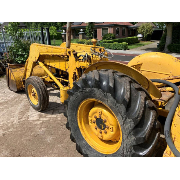 ماسي فيرغسون MF-205-41013508