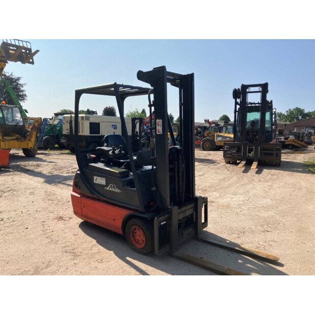 2003 Linde E16C-02-41013576