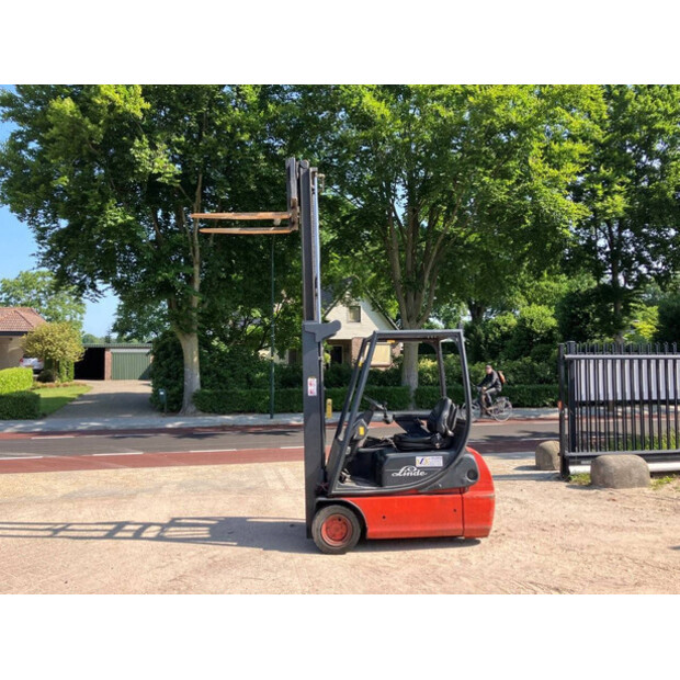 2003 Linde E16C-02-41013585