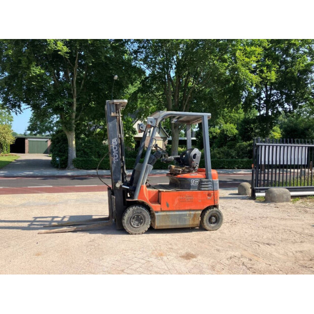 2003 Linde E16C-02-41013587
