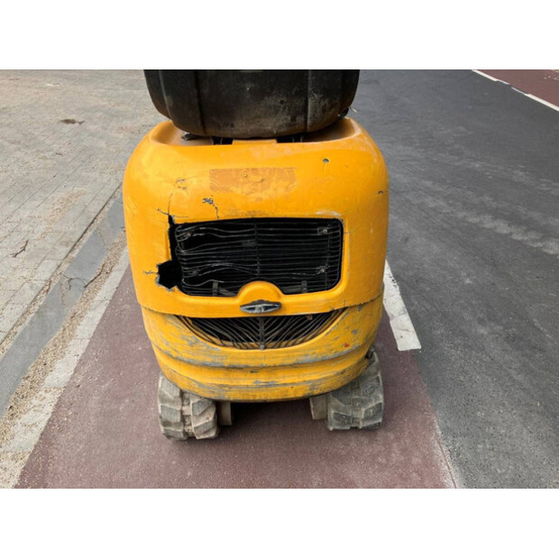 JCB 8008-41013676