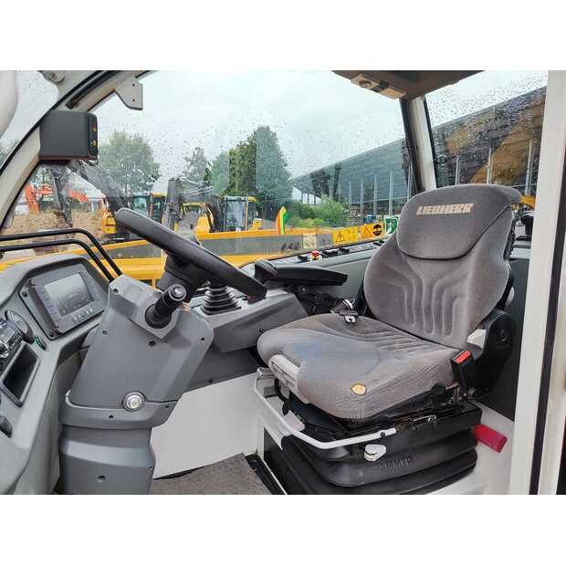 2018 ليبهير T55-7s-41018878