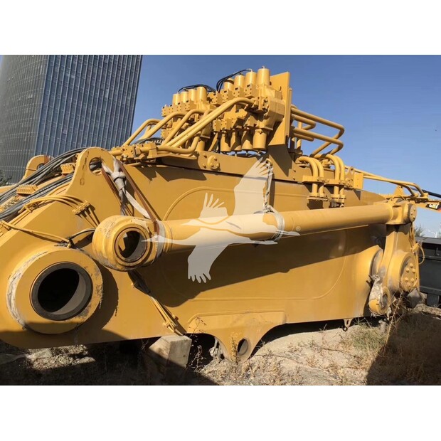 2013 Caterpillar 6040ACFS-41021752