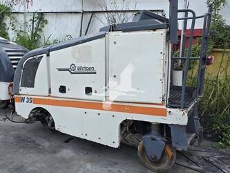 Image de Fraiseuses à froid 2005 Wirtgen W35DC À vendre à Nigéria