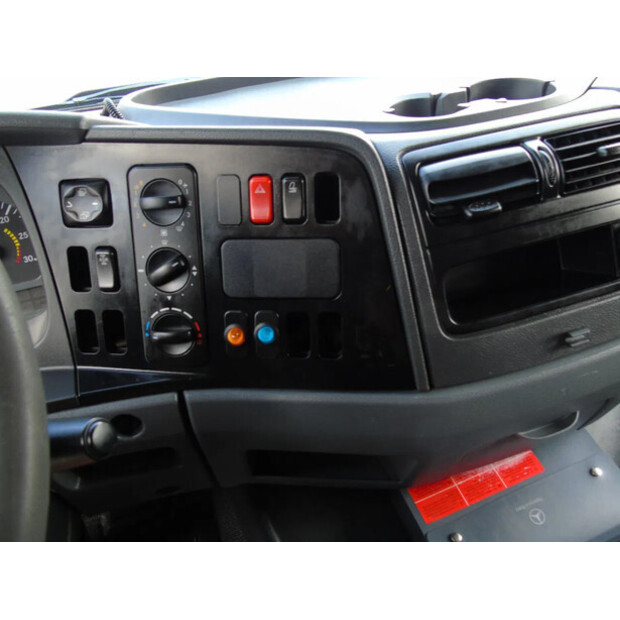 2005 Mercedes-Benz ATEGO 1223-41028073