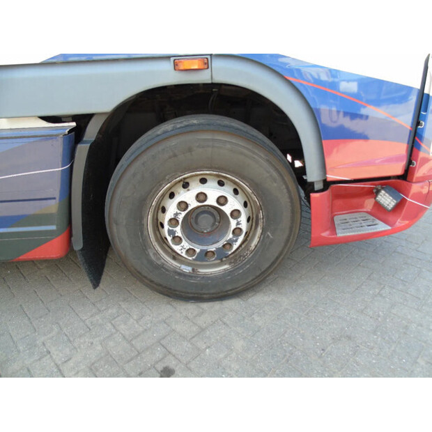 2009 DAF XF 105.460-41028200
