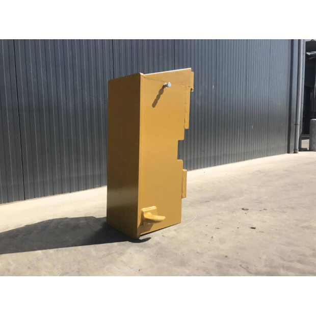 2025 كاتربيلر 140H-41028757