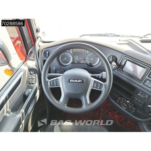 2018 داف XF-41028837
