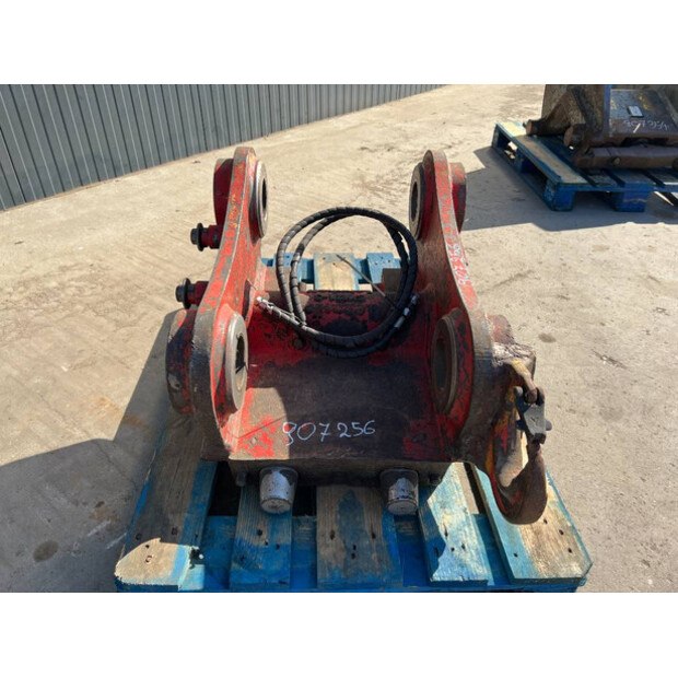 2013 لينهوف HS21-41029396