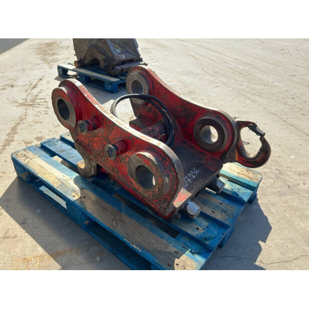 2013 لينهوف HS21-41029397