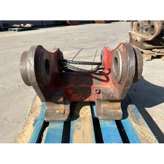 2013 لينهوف HS21-41029400