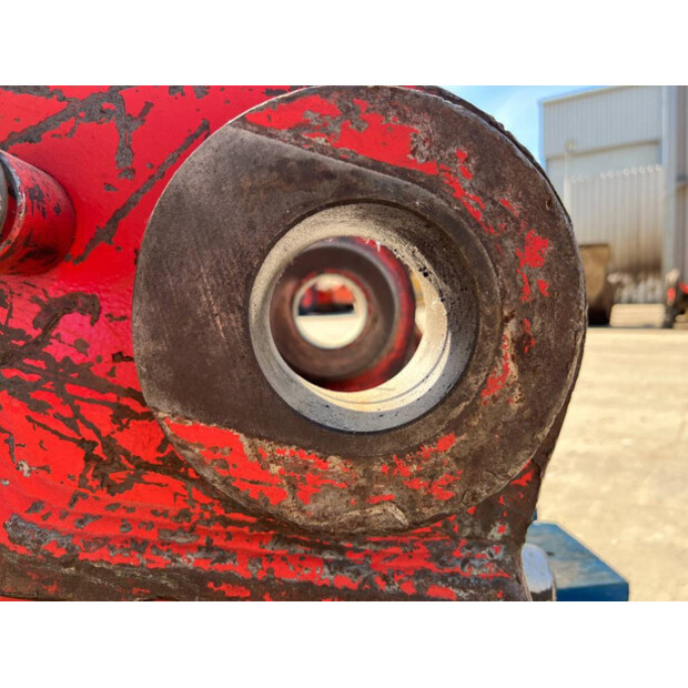 2013 لينهوف HS21-41029407