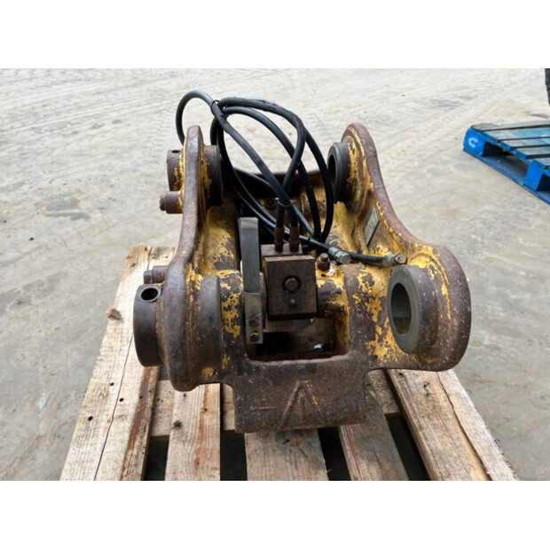 2011 Caterpillar 311D-41029418