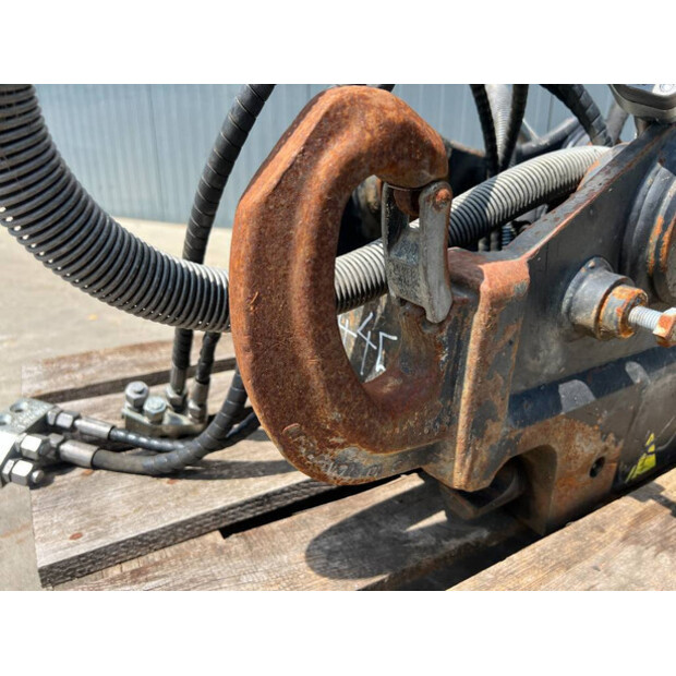 2017 OilQuick OQ65-41029529