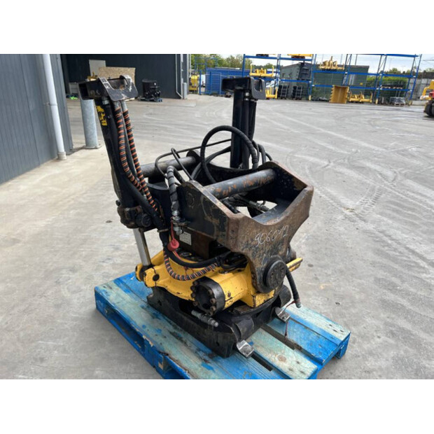 2016 Engcon EC226-41029799