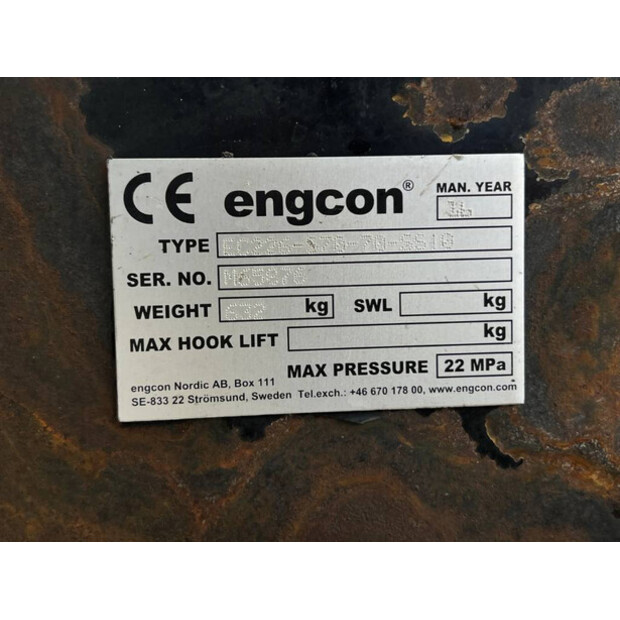 2016 Engcon EC226-41029805