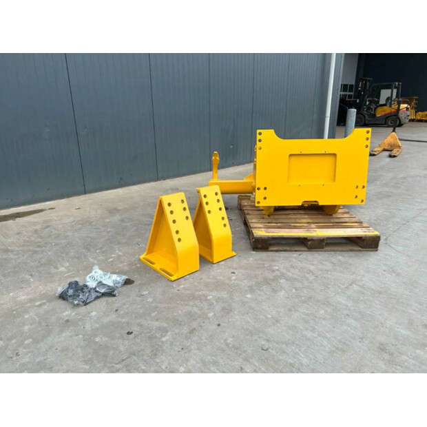 2025 كوماتسو D38-41029872