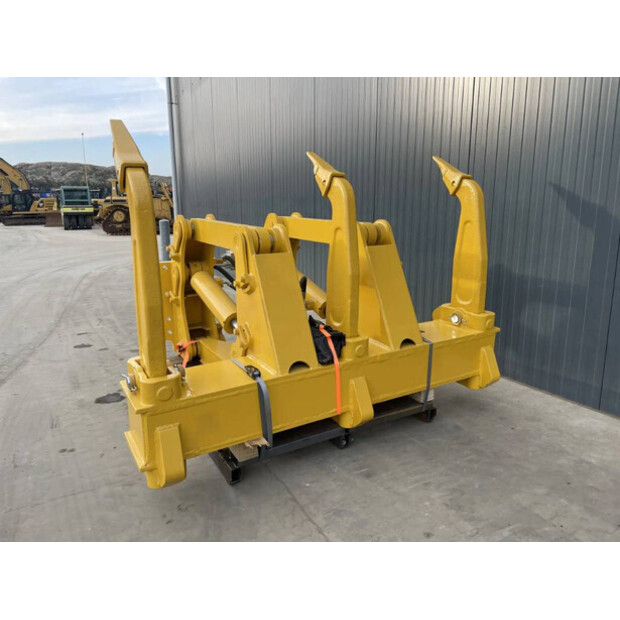 2025 Komatsu D85-41029933
