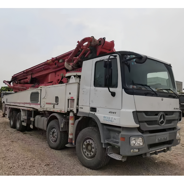 2012 بتزميستر 56M-41033738