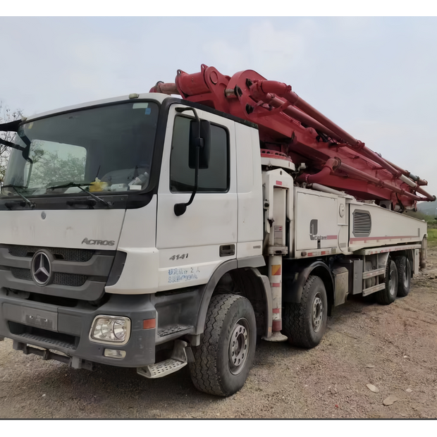 2012 بتزميستر 56M-41033739