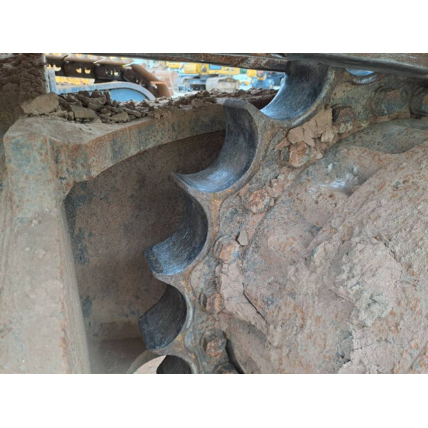 2018 Komatsu HB365LC-3-41034203
