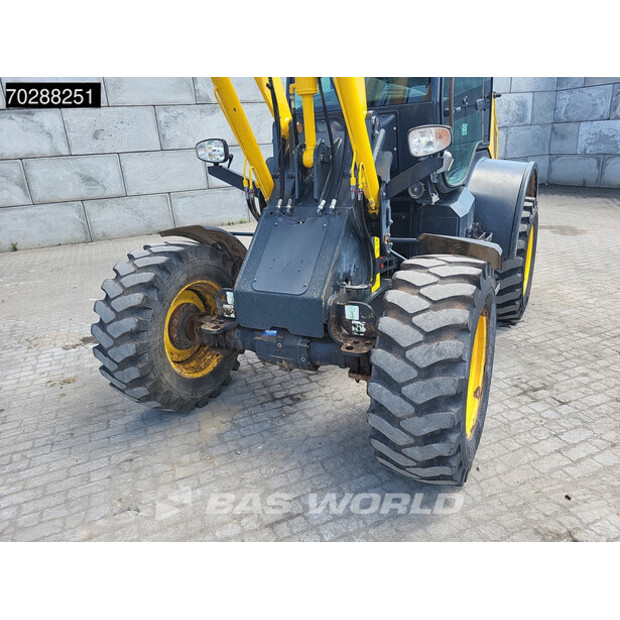 2019 كوماتسو WA100M-8E0-41034553