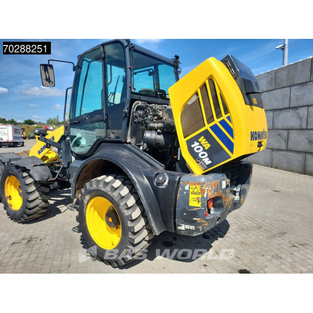 2019 كوماتسو WA100M-8E0-41034558