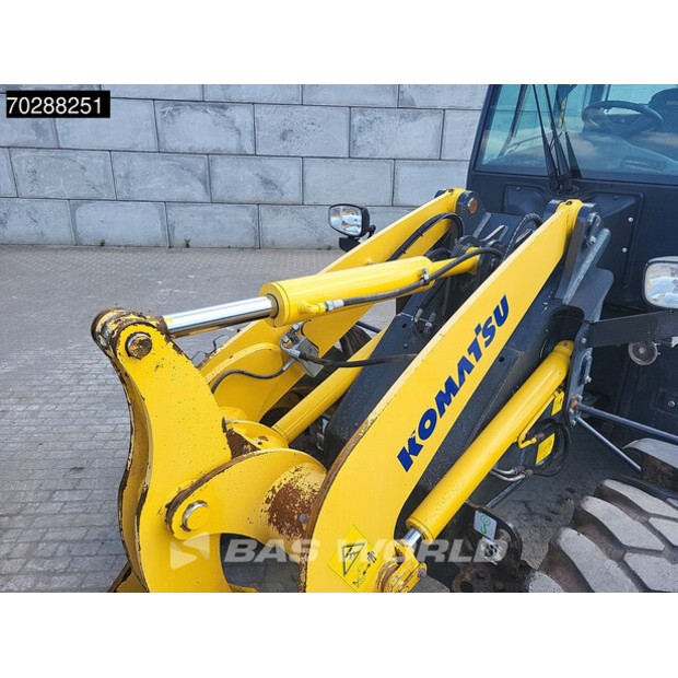 2019 كوماتسو WA100M-8E0-41034565