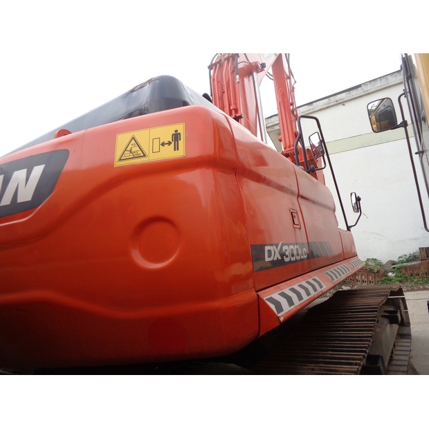 2021 Daewoo / Doosan DX300-41034808