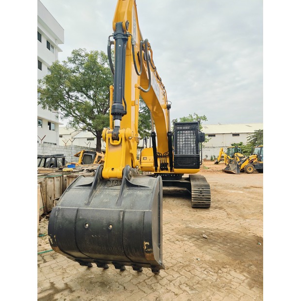 2025 JCBHD 215-41034856