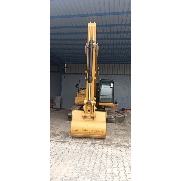 2025 Caterpillar 323D3-41034860