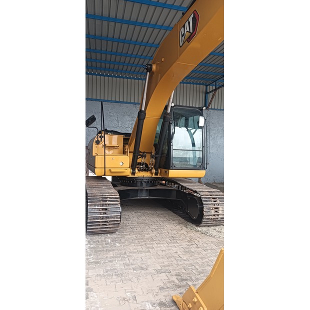 2025 Caterpillar 323D3-41034861