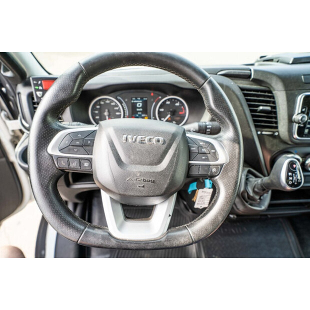 2022 Iveco Daily 35C180-41035181