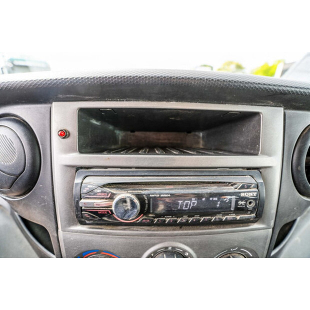 2012 Iveco DAILY 70C17-41035211